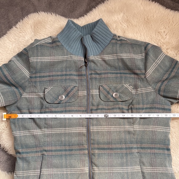 Prana Showdown Down Jacket Plaid Insulated Bayou Blue Medium - Picture 14 of 14
